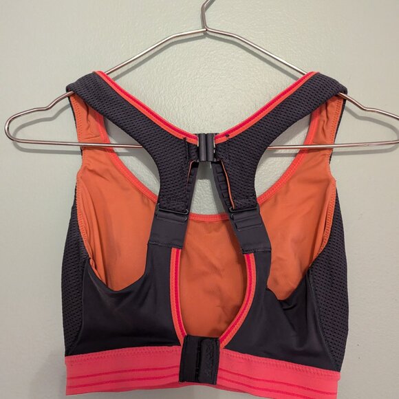 Shock Absorber Ultimate Run Bra - Picture 4 of 4